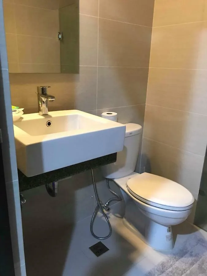 Апартаменты 101 Newport Boulevard C3 Манила