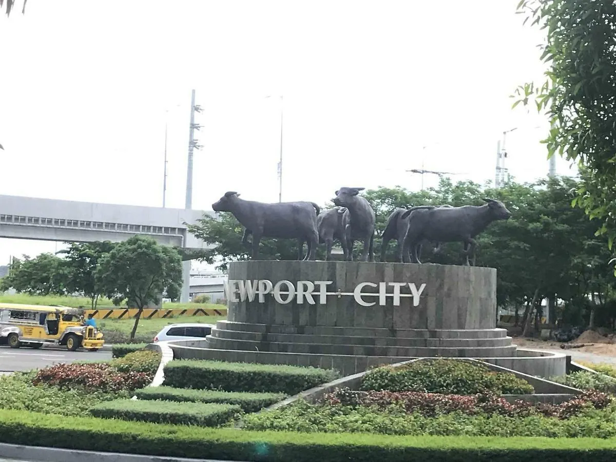 Апартаменты 101 Newport Boulevard C3 Манила