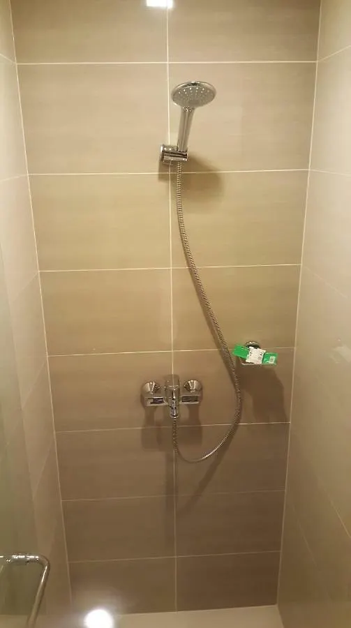 Апартаменты 101 Newport Boulevard C3 Манила
